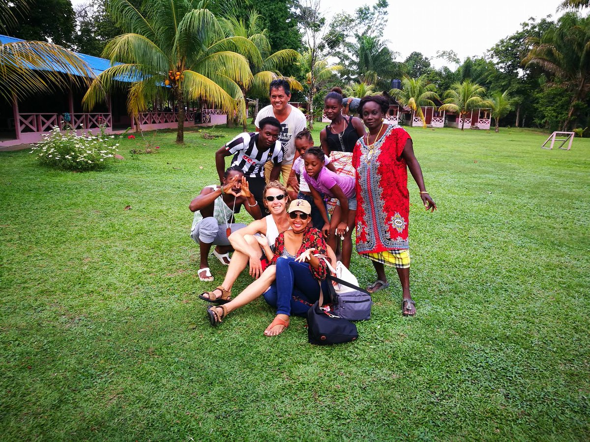 Fil_Passport's tweet image. We met new #friends in #Suriname #Paramaribo #Isadou #SouthAmerica #VisitSuriname #MrandMrsHowe #TravelBlog #Surinamer #friendship #travel