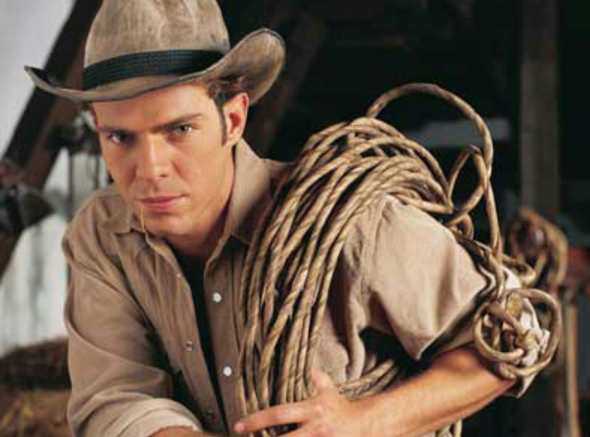 Ｅｎ <a href="/sickofshitrol/">hasta otra 💙</a> ｂｕｓｃａｍｏｓ
a Óscar Reyes de Pasión de gavilanes
¿RT?