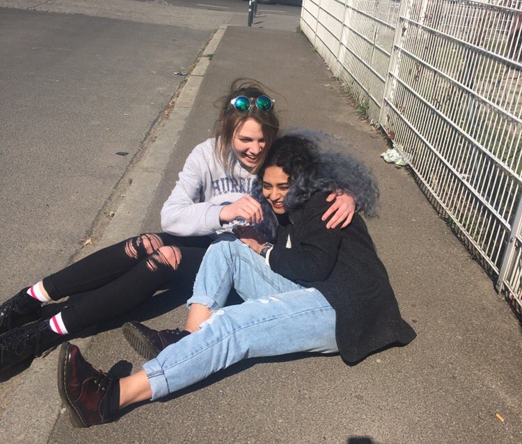 amriebln's tweet image. Miserable 4 lyf