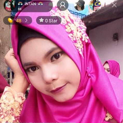 IntanSaverlis's tweet photo. Come hangout with me > suntuk on #BIGOLIVE. https://t.co/ScVfvt2gHc https://t.co/advkcRxaFy