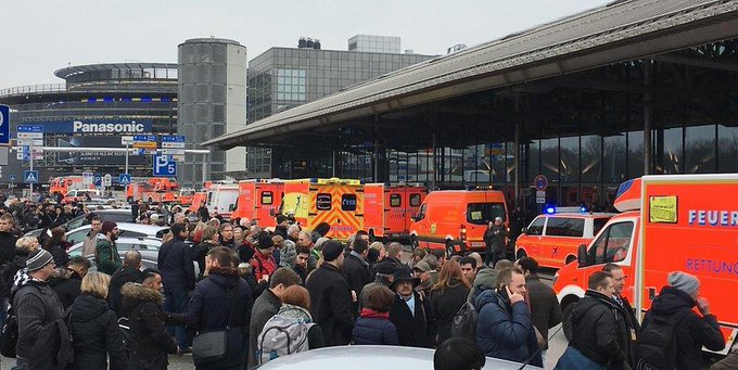 More than 50 injured in Hamburg airport after exposure to ‘unknown substance’ C4dxEEhW8AAVvYp