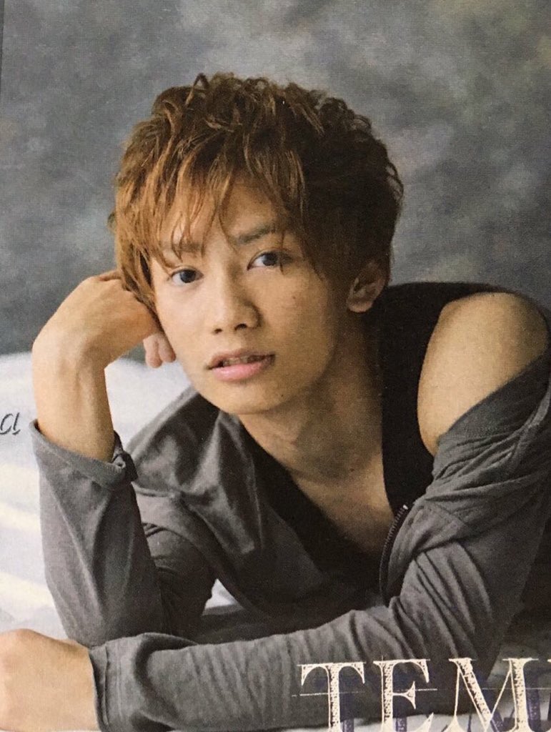 funky8_riko's tweet photo. 「 35億 」 https://t.co/TFz0NZTbUT