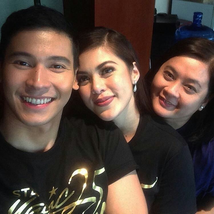 EnchongDeeWorld's tweet photo. @Regrann from @kittykatlanto - Enchong. Shaina. Kitty. ❤️ #asap #starmagicpresscon #birthday - #regrann https://t.co/wznM9g2wpW