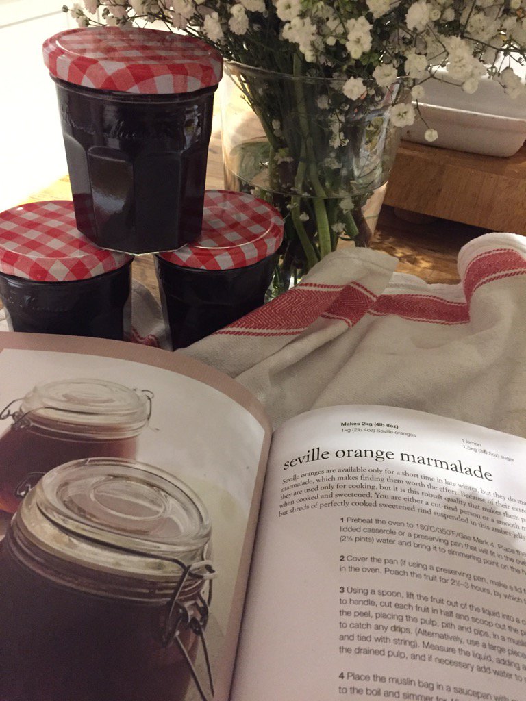 Creative Colour tweet media