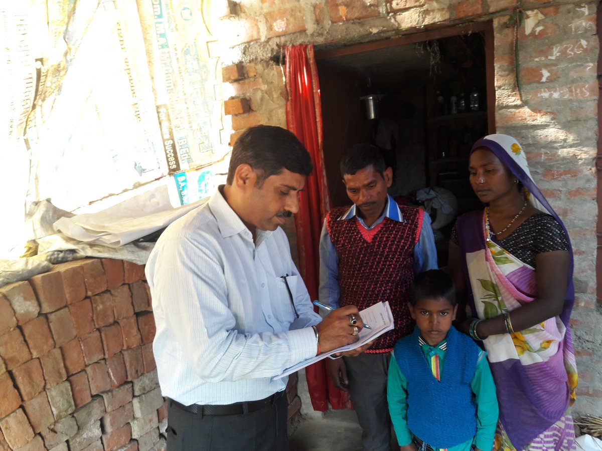 BPCLLucknow's tweet photo. PMUY inspections by TM BPCL Lucknow in Bahraich and Baranbanki dist. @dpradhanbjp @BPCLNRLPG @BPCLLPG @BPCLimited https://t.co/DOpyqhYJFq