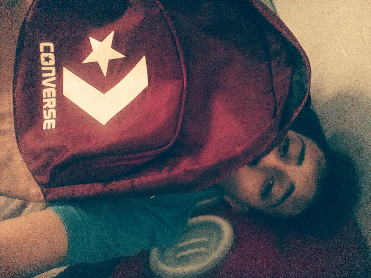 GamesHackler's tweet image. ADIOS VACACIONES PERO LOS VIDEOS SIEMPRE SEGUIRAN🙌🙌🙌
PERO NO QUERIA QUE SE ACABARAN POR QUE LAS MATEMATICAS ME ESTRESAN 😭😹😹