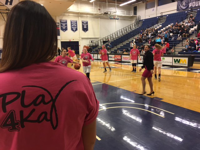 UNHWBB's tweet photo. Getting ready for our #Play4Kay game today! 10 minutes until tip-off against Binghamton here in Lunhdolm #UNHHoops #AEHoops https://t.co/0VcTLyEtKX