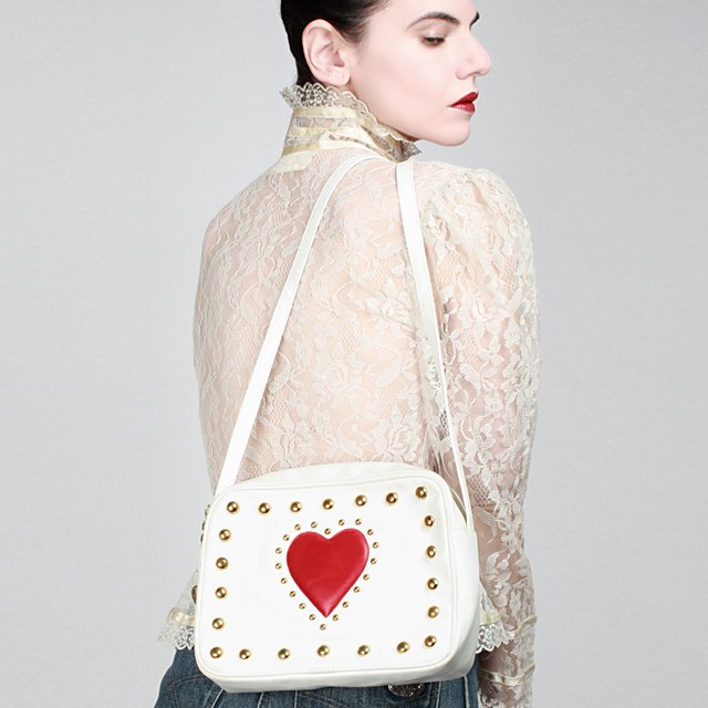 fusionsoffancy's tweet photo. 1980s Queen Of Hearts Purse available at https://t.co/XjLXwX87iW #FusionsOfFancy https://t.co/pq9OAiUPKj