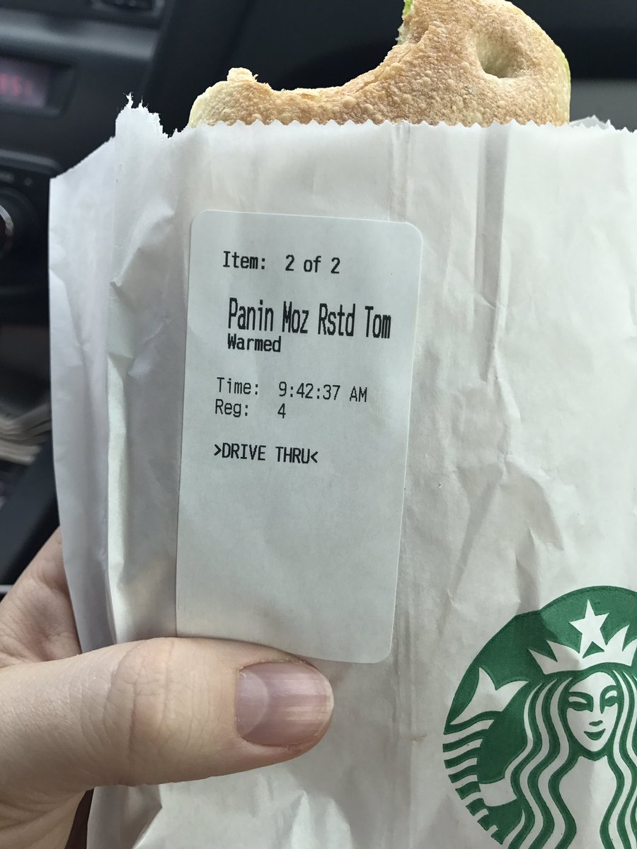 jessj1617's tweet photo. Uhm. @Starbucks why. Vancouver, WA starbucks jipped me out of my favorite sandwich😭💔 #tomatomozarella #notturkeypesto https://t.co/DFqhz3Gzgb