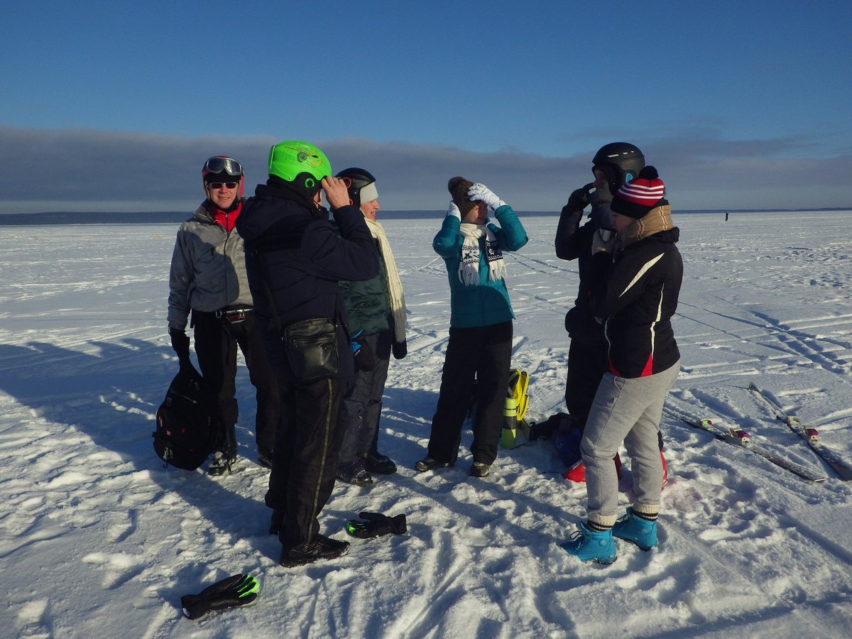 kfps_freewind's tweet photo. Тёплая компания)
#кайтинг #сноукайтинг https://t.co/T7DP1YTN28