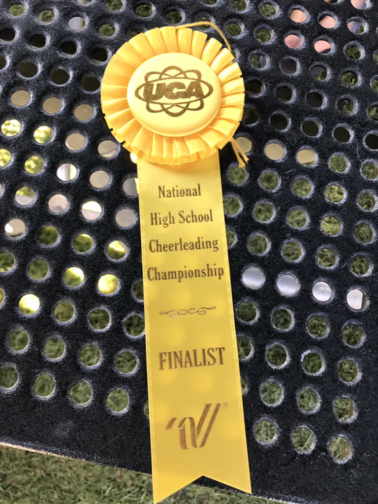 RAMSrhscheer's tweet image. #NHSCC Finalists! #BELIEVE #RAMily 💙🐑💙🐑 #RamNation #AllIn