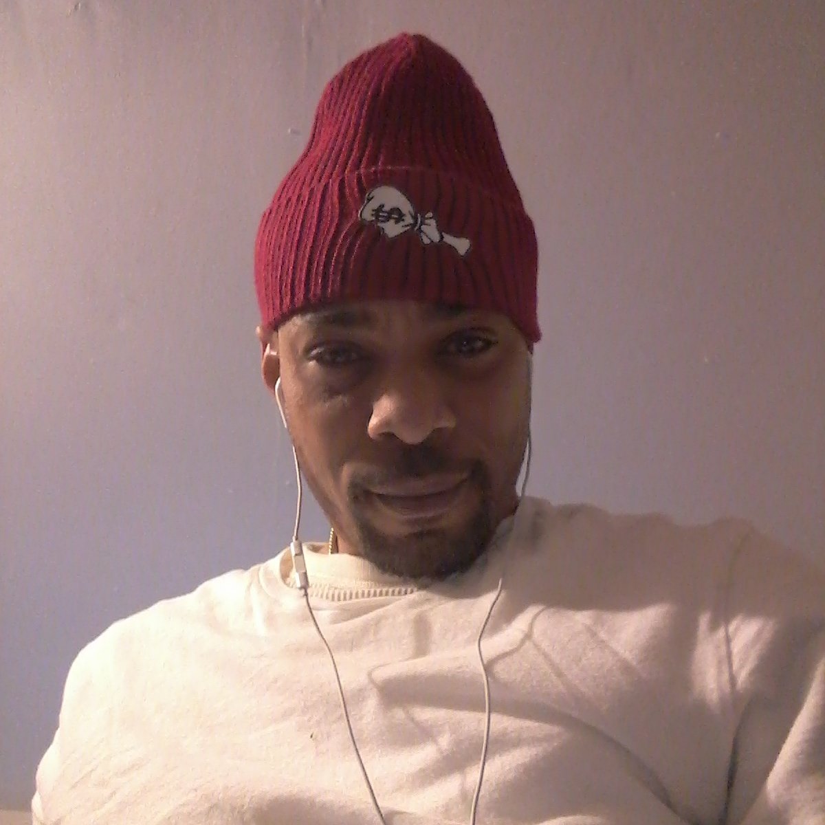 VAL_KIL_MORE's tweet photo. #EVERYBODYEATS 🍗🍗🍗

20$ Skullies/Beanies plus shipping

Inbox for all orders https://t.co/mAWyizHW8P