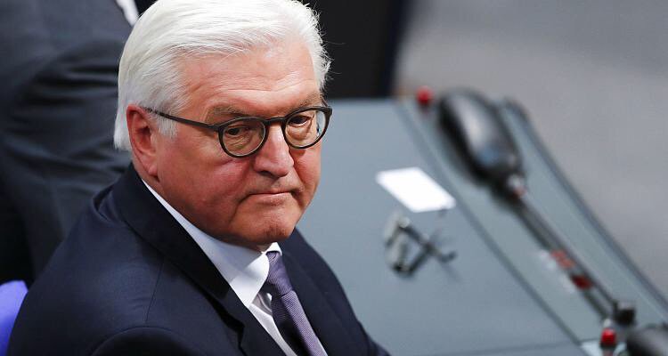 DRUGIOBIEG's tweet photo. #DO_ŚWIAT: Były minister spraw zagranicznych Steinmeier wybrany nowym prezydentem Niemiec https://t.co/z6skcdA2qs https://t.co/Xf7EkdI9kH
