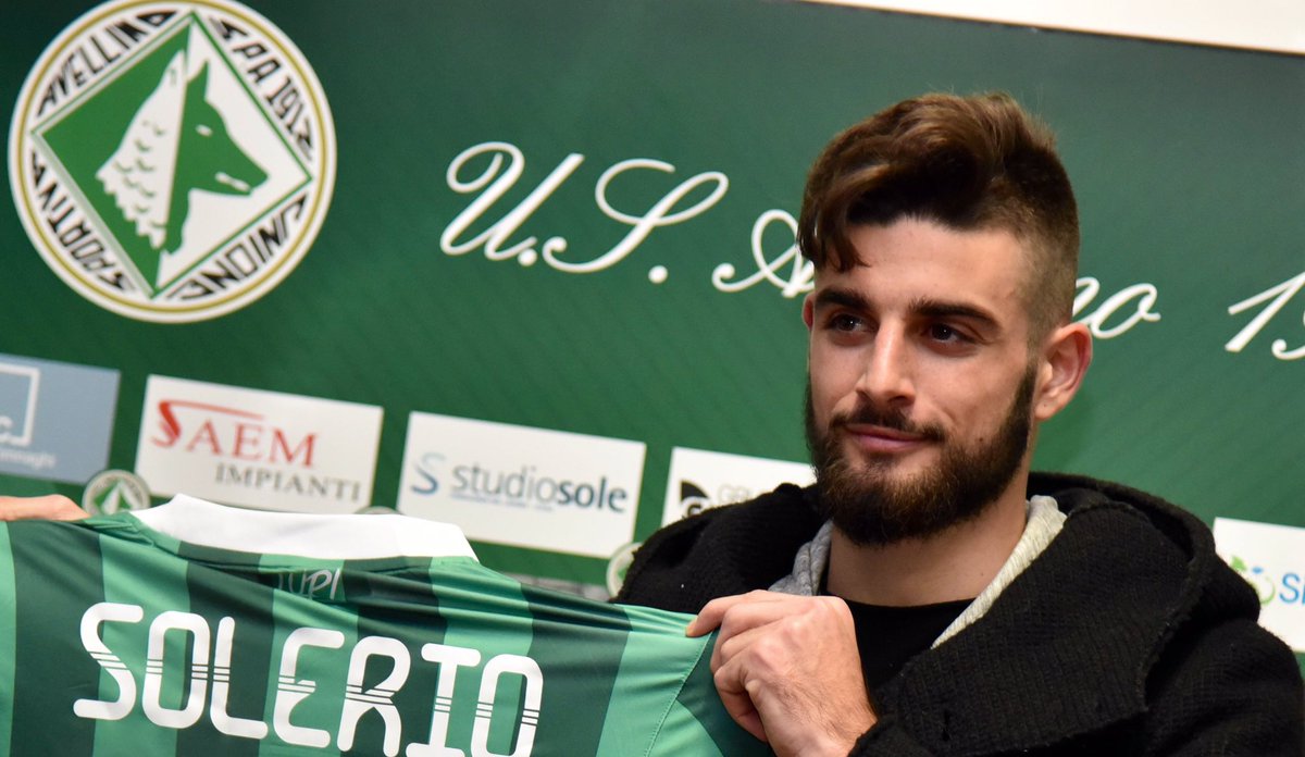 Aleorla18's tweet photo. Esordio in Serie B per MATTHIAS SOLERIO! #MatthiasSolerio #SerieB #StudioAssist @SolerioMatthias @US_Avellino1912 @Lega_B @Studio_Assist https://t.co/Qrx4uxTFbz