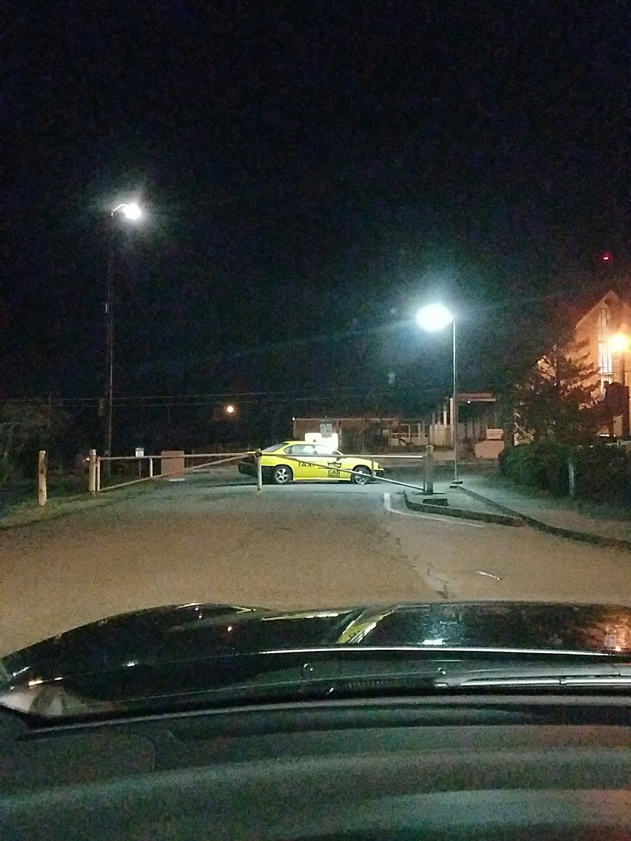 SWOCC_Security's tweet photo. East Entrance of CB campus closed temporarily due to disabled yellow cab taxi in the roadway. Use Main Entry Way. #SWOCCTrafficAlert https://t.co/QYrypTI0ey