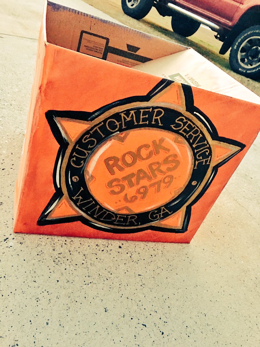 KathrynEpps3's tweet photo. @CharlesA_Wilson @jhiltonthd #storepride #homedepot #handmade #winder6979 @dperry1400 https://t.co/1u02SyAQU2