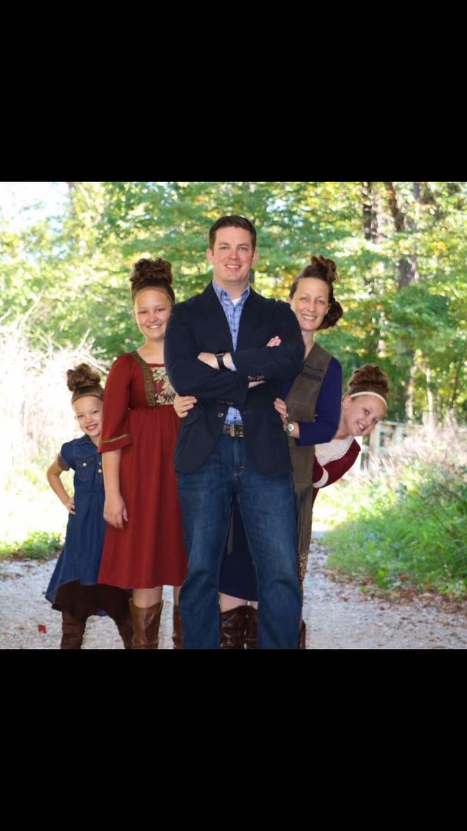MI_Crusaders's tweet photo. Excited to have the Clair's with us for #mdyr! What a great family they are.. Make sure to pre-register before February 17! #endued #Jesus https://t.co/tij2oh7jS1