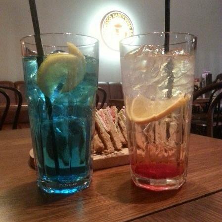 olya1whisky's tweet photo. Than still to be warmed on cold Sunday? ) #friends #love https://t.co/fsVmge8JXa