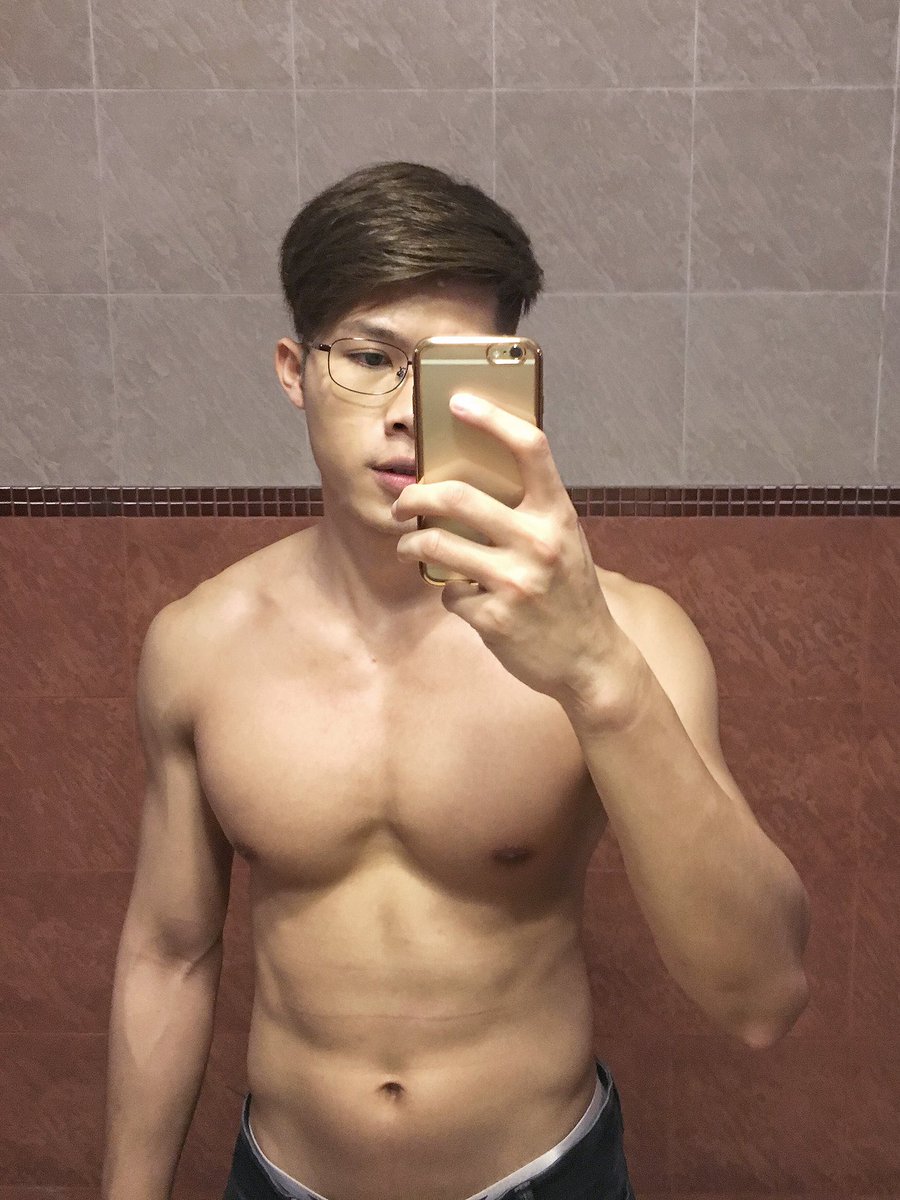 XCHAME_'s tweet photo. เสร็จแล้ว กลับบ้านได้ 🤓🤓🤓 https://t.co/0iy71H5STX
