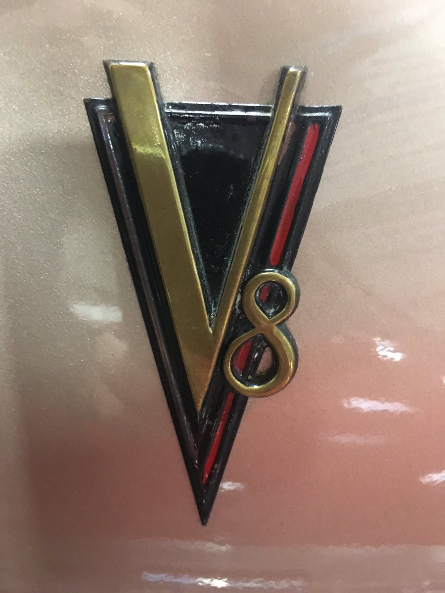 Good morning car lovers. Can anyone tell me an approximate year for this emblem? #art #automobile #style #palospark #design #V8power #cars