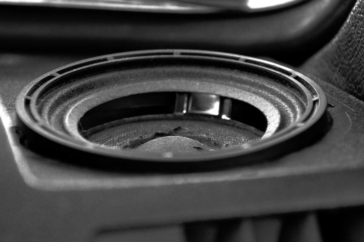 Our new EP was actualy too much for my cars speaker. #BraumeisterEP #PoloGT #BetterBuyANewOne #MyFault