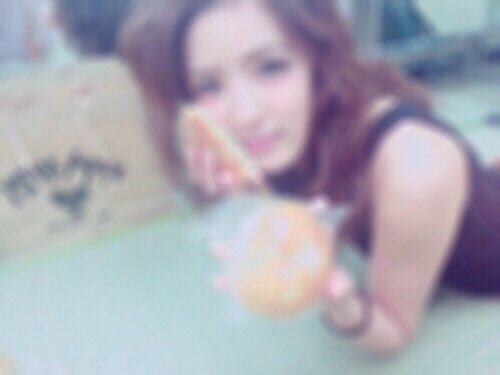 _____Y4's tweet photo. @S

あんまり来て遣れ無くて本当申し訳ない 。

御前には笑ってて欲しいって思ってるのに辛い顔させてるのは俺なんだよな  、

其れなのに俺の事好きで居てくれて有難う

初めて心から守って遣りたいって思った子寶  、君が嫌になる迄絶対離さない殻覚悟しといて https://t.co/D1MeuQtQEL