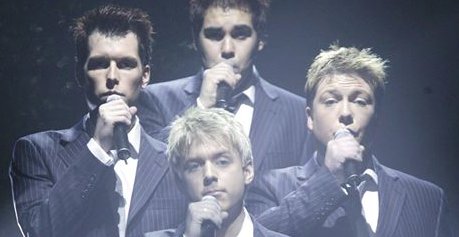 MirrorCeleb's tweet photo. X Factor finalists left bleeding after being viciously attacked by mugger in terrifying ordeal https://t.co/qilmhoqoFX https://t.co/vSuxvMk46P