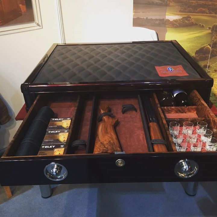 BritishShooting's tweet photo. Balindore makers of Gunboxes of the highest quality, see Balindore in Gunmakers Hall 2. #Balindore #gunboxes #shoot… https://t.co/MTbfzaof1D