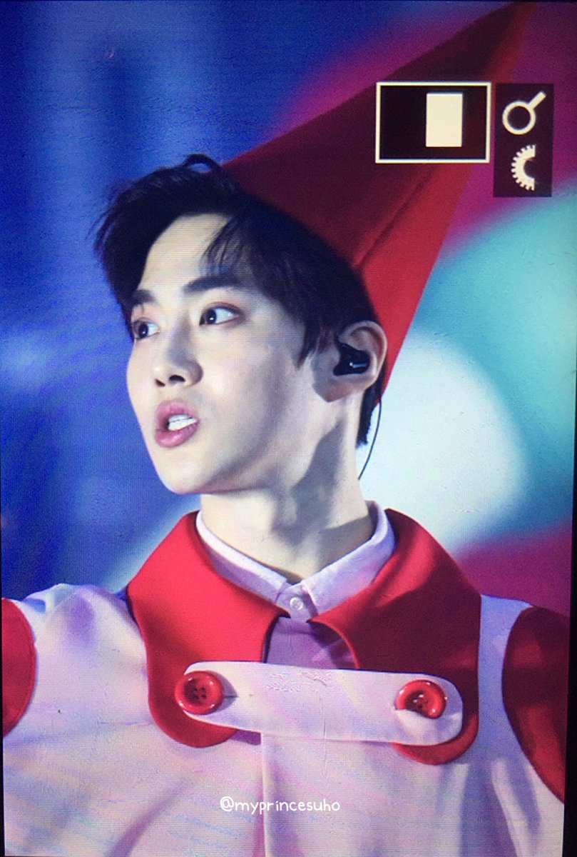 MyPrinceSUHO's tweet photo. 170212 엑소디움 #수호 #suho https://t.co/YaUO2rbiYg