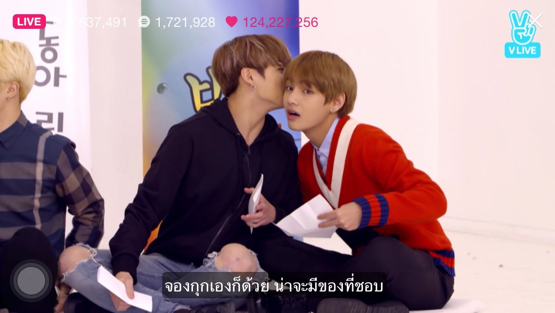 _stsnmbym321's tweet photo. เป็นอัน ฟิน แฮปปี้เอนดิ้ง! #youneverwalkalone https://t.co/lMo740nUGJ