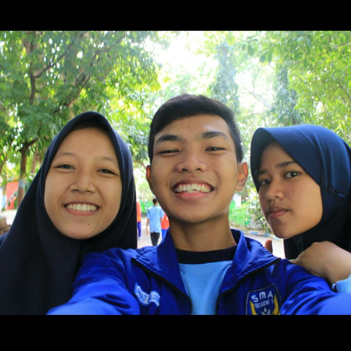 elsha_CA's tweet photo. manteman https://t.co/2GW7pG607v