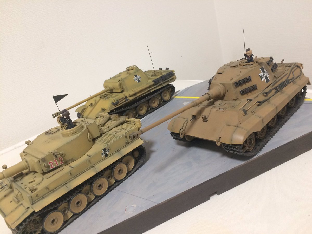 りお ヤン ウェンリーは人生の師 V Twitter Garupan 模型戦車道 サンゴー戦車同盟 黒森峰の簡易ジオラマ大学選抜ジオラマ終わったら制作しようかな 楔形陣形のパンツァーカイルをイメージして以前制作した聖グロジオラマや現在制作中の大学選抜みたいにふざけた りお ヤン ウェンリーは人生の師 V Twitter Garupan 模型戦車道 サンゴー戦車同盟 黒森峰の簡易ジオラマ大学選抜ジオラマ終わったら制作しようかな 楔形陣形のパンツァーカイルをイメージして以前制作した聖グロジオラマや現在制作中の大学選抜みたいにふざけた