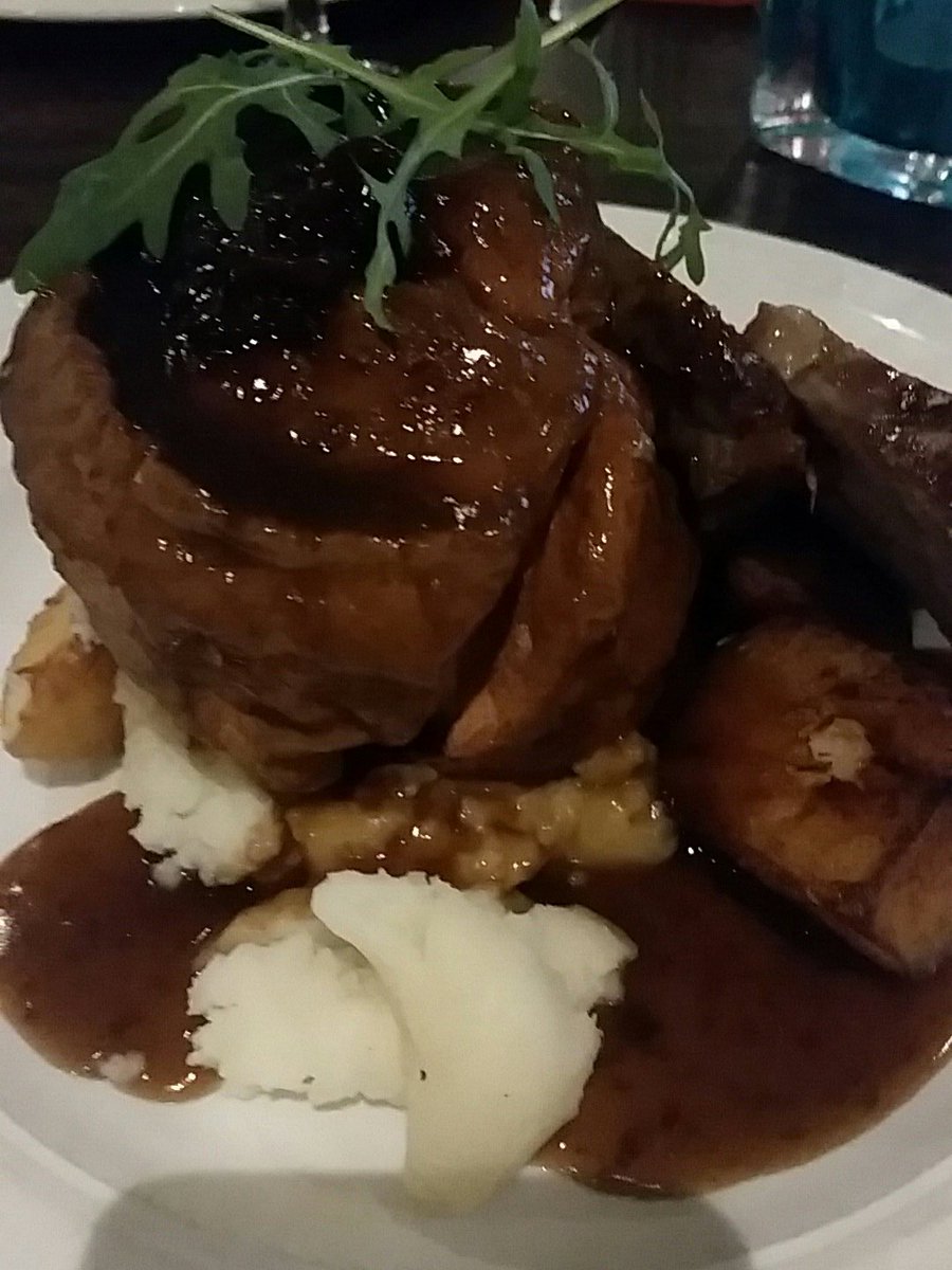 FirstTMaster's tweet image. #nomnomnom 😋😋😋😋