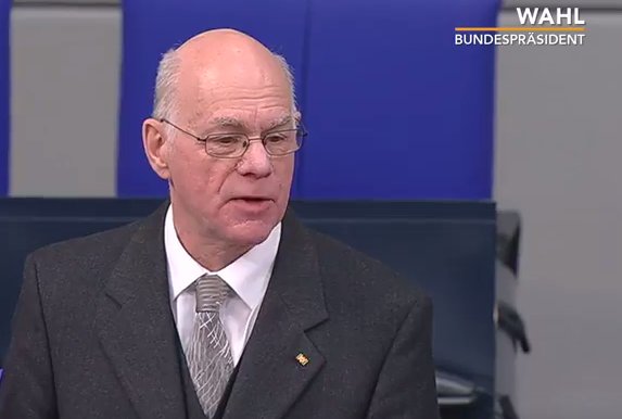 alex_bell's tweet photo. Wahl des 12. Bundespräsidenten: Eröffnungsrede von Norbert Lammert https://t.co/D5aamgZapJ
#bundesversammlung #Bundespraesident https://t.co/xwmHnnlHyi