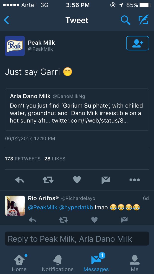 dotunonamission's tweet photo. Meanwhile on Twitter, Peak milk and Dano milk are throwing shades 😭😭😂😂😂 https://t.co/E3jVEjCtjc