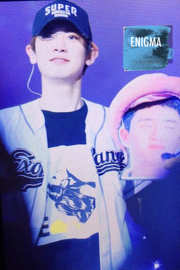 Enigma_Chanyeol's tweet photo. #찬열 #Chanyeol 170212 Preview 귀여워!! https://t.co/xoKCJaih4g