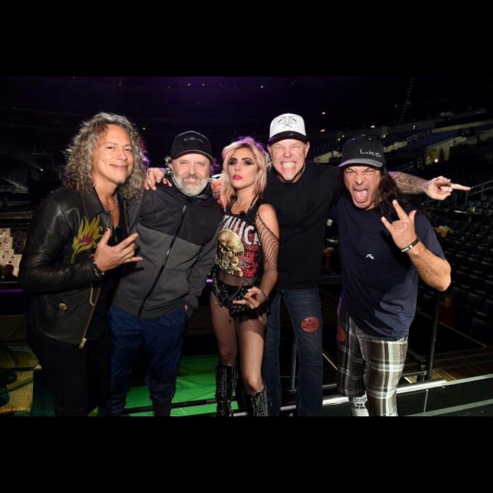 venusspacecadet's tweet photo. Gaga's second Sunday in a row to take the stage with #Metallica to completely kill it at the #GRAMMYs 
SLAY our existence..AGAIN🔥#MetallicGA https://t.co/brSMSfBfoK