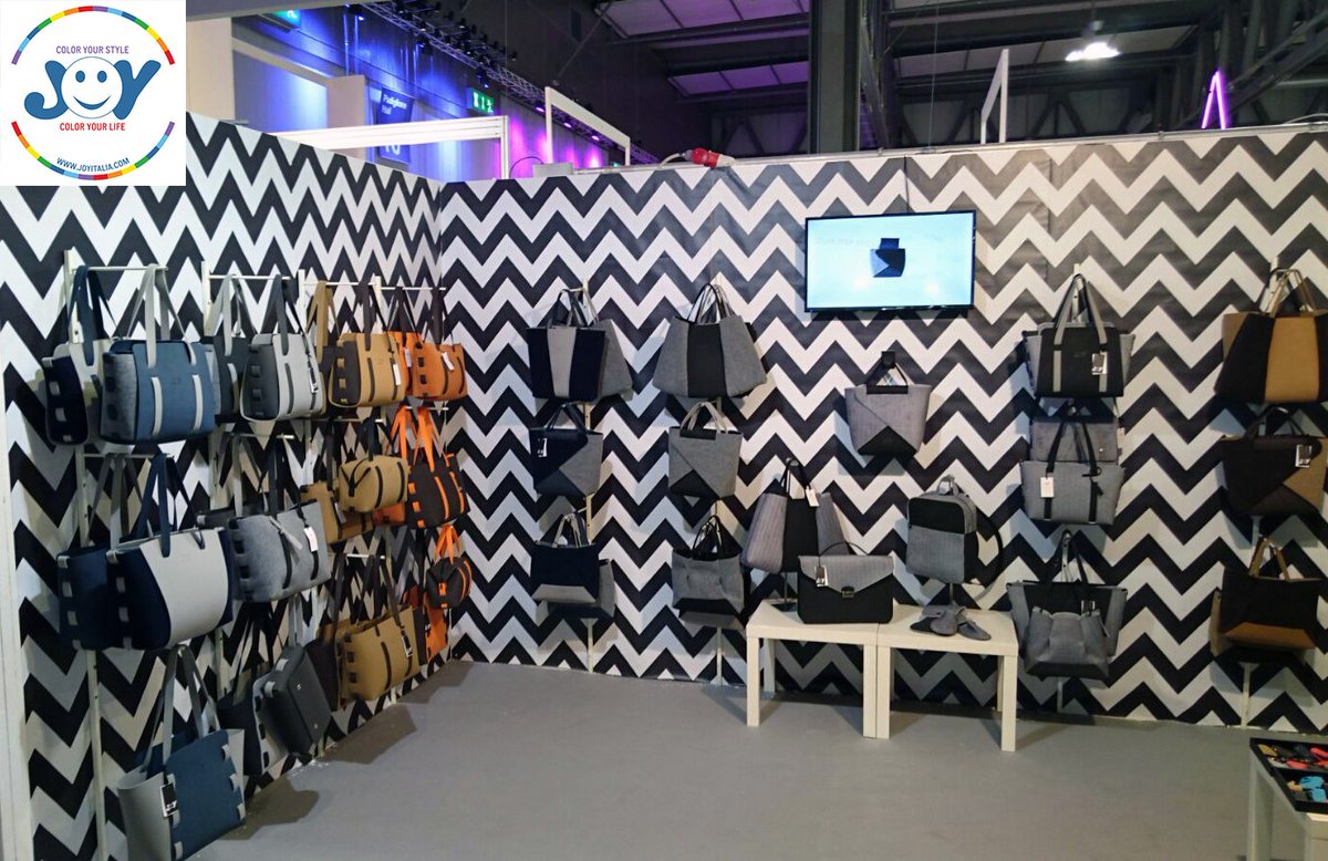 JoyItaliaof's tweet photo. @TheBagShow giorno 1: Il nostro Stand

#Mipel
#mipelexhibition #joy #mipel #bags #lifestyle #fieramilano #moda #fashion #fall #winter https://t.co/pZfiZToDfI