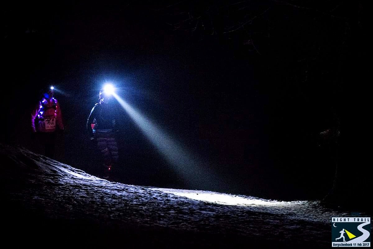 MudSweatTrails's tweet photo. Fotoreportage PETZL Night Trail 2017 op https://t.co/VuQZqhyXj1 #PNT17 #lifeisbetteronthetrails https://t.co/Yft44syoZ5