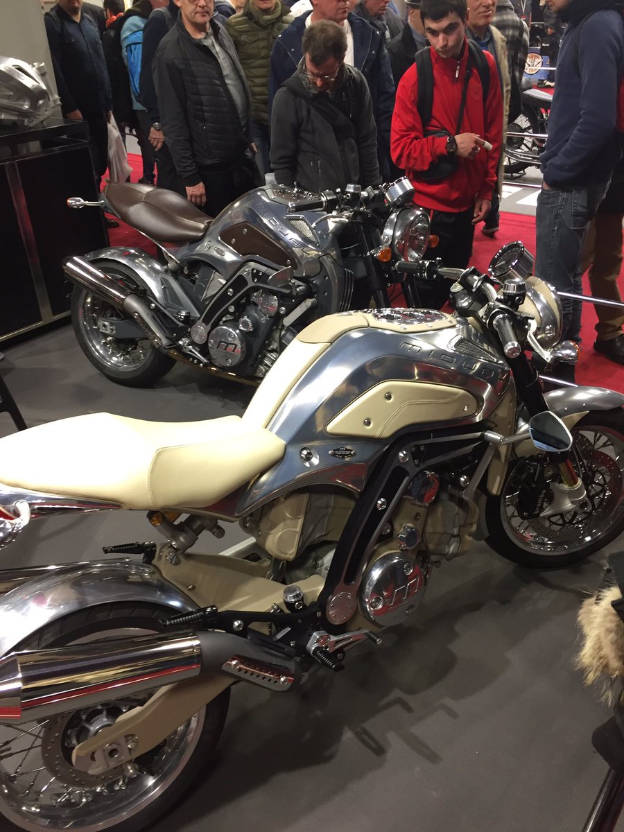 Alexfontaine10's tweet photo. Pour @westcb28 . #Retromobile #Midual https://t.co/2NmPcAVNV3