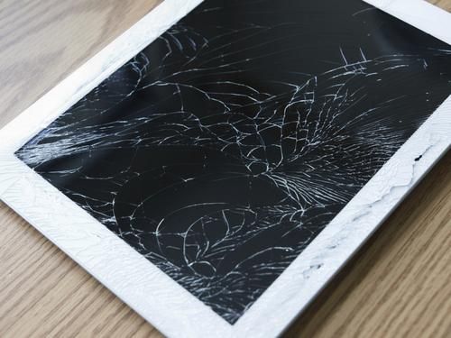 gadgetmd_'s tweet photo. iPad 2,3,4 Glass replacement $50 #iPhone #iPad #iPhonerepairs #Arlington https://t.co/QhhlmuG43o