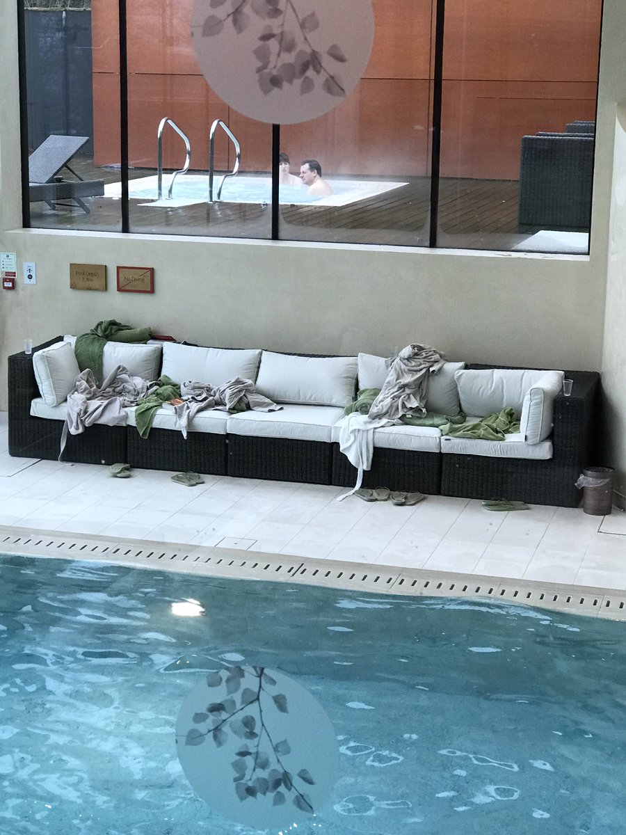 chris_thorne82's tweet photo. Such a shame when gorgeous places such as @OckendenManor let themselves down! https://t.co/om3lUP0M1l