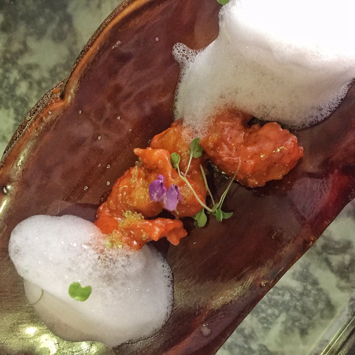 stuffednstarved's tweet photo. A new menu. Flavourbomb dishes. High spirits and theatrics. @FarziCafe is on point. #FarziFeast @FoodBloggerAI 🍴

#mustvisitsoon #mumbai https://t.co/8p93zqwGSF
