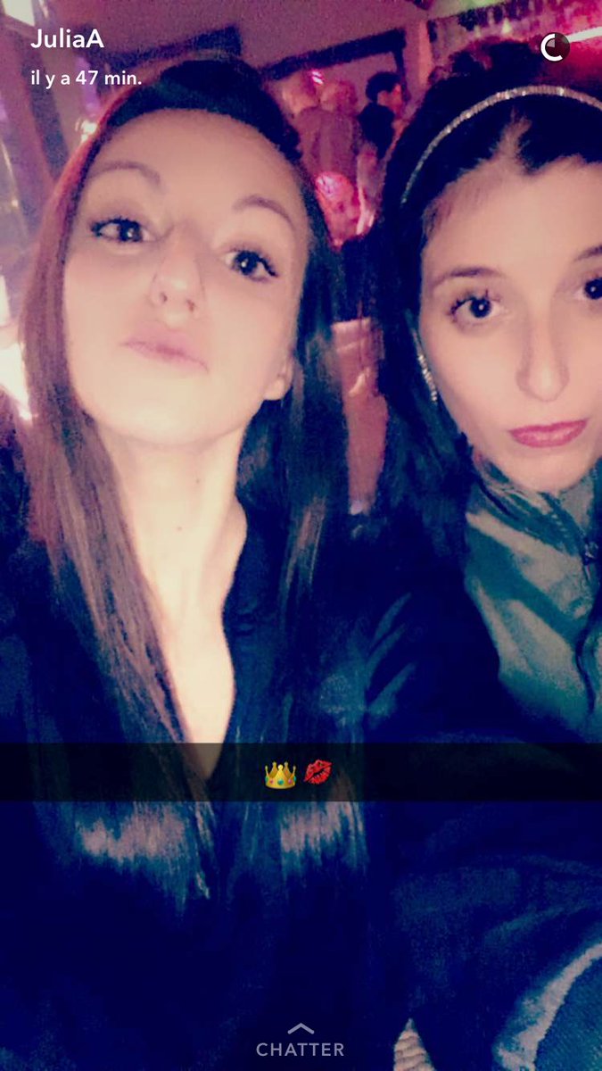 manais83's tweet photo. 26 ans Sa se fête #familly #friend #selfie #party #love https://t.co/27KYaQ1O1J