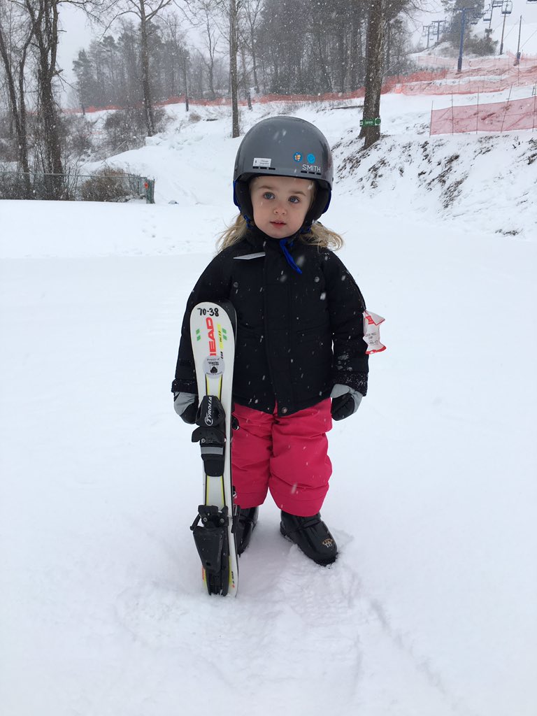 DonaldJTrumpJr's tweet photo. Proud parents. Chloe did great today in tougher conditions than she's used to. Joined her brothers on the big hill. https://t.co/KWeGg5WNcJ