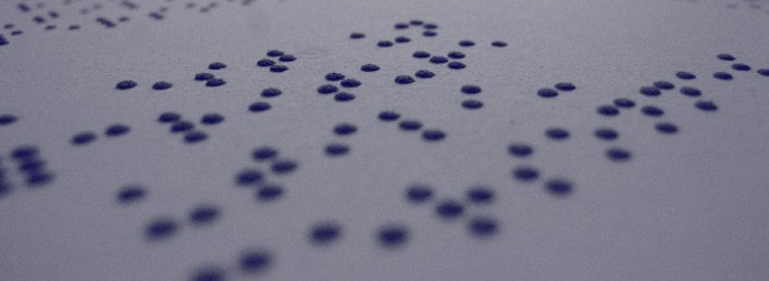 J. Fabreguettes retrace l’histoire du #braille, et revient sur son projet Confettis Braille. @typographies_fr 👉 goo.gl/FNc9Vv