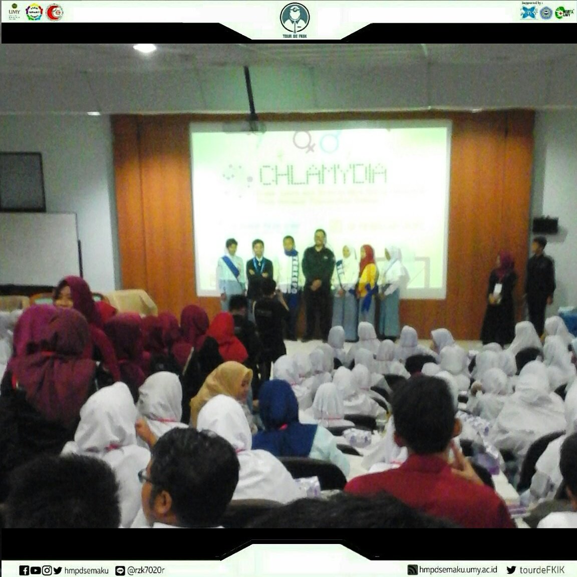 Acara ditutup dengan pemberian reward kpd peserta yang terpilih dengan kategori tertentu :)