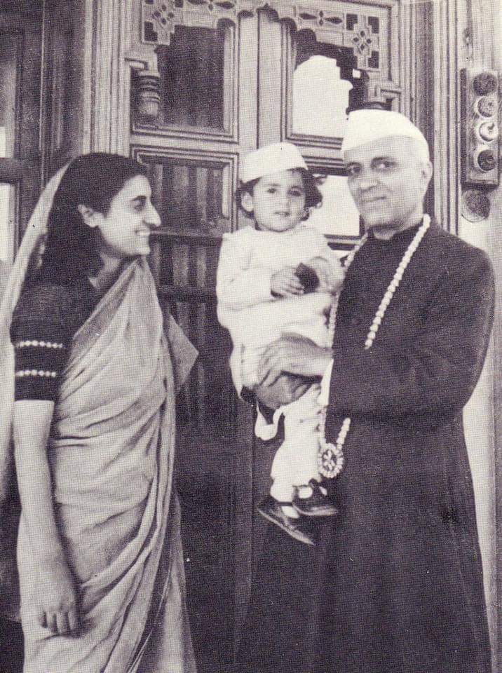 jawaharlal nehru with indira gandhi