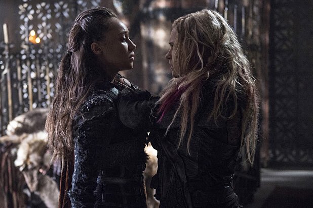 ariacovers's tweet image. Clexa (The 100) 
Rt: ship 
Fav: not