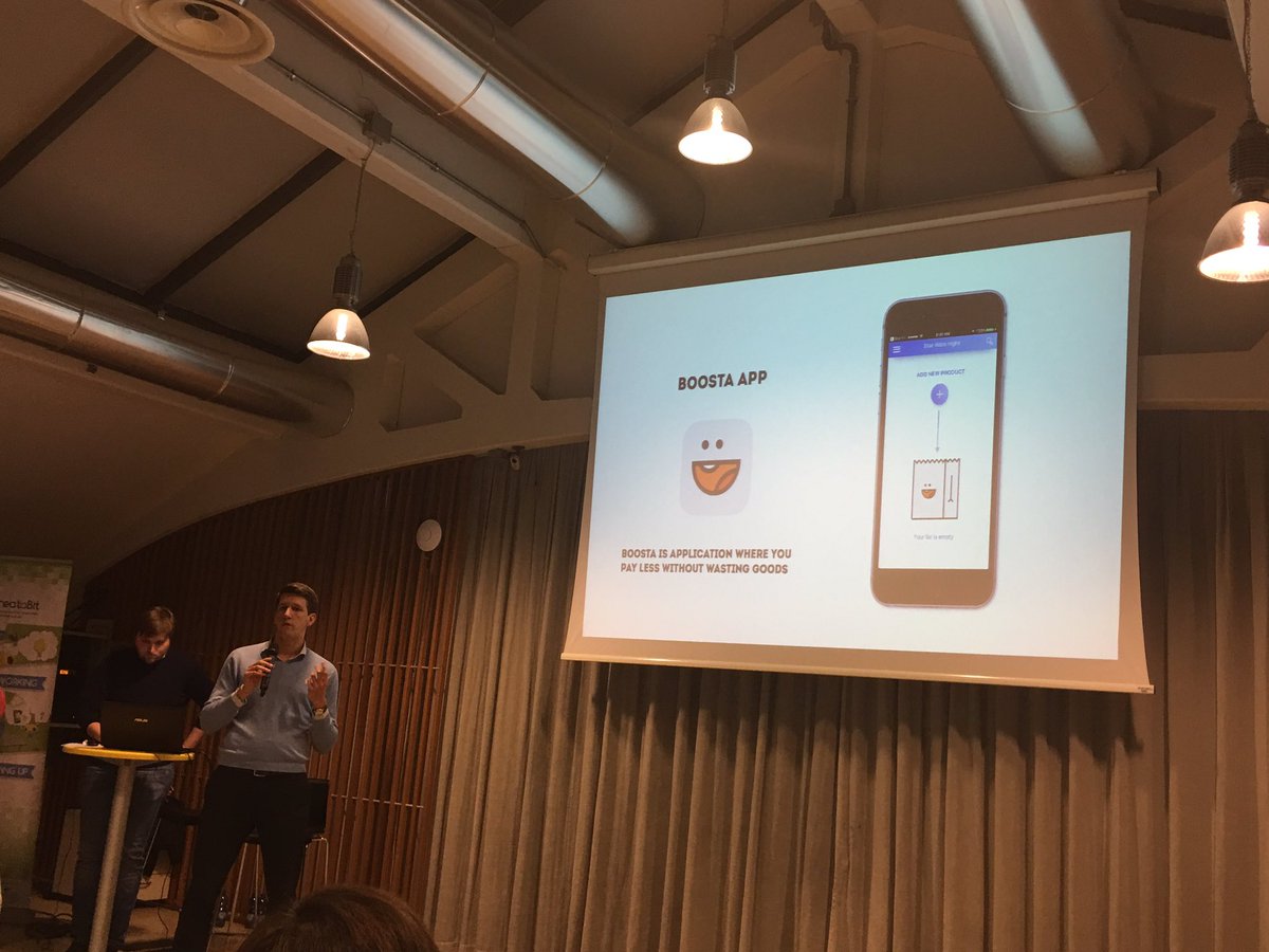 enrico_fantini's tweet photo. Maria... apri la #Boosta, รจ in arrivo un'altra idea! ๐ #swtorino https://t.co/0Vy7UKf5Gg